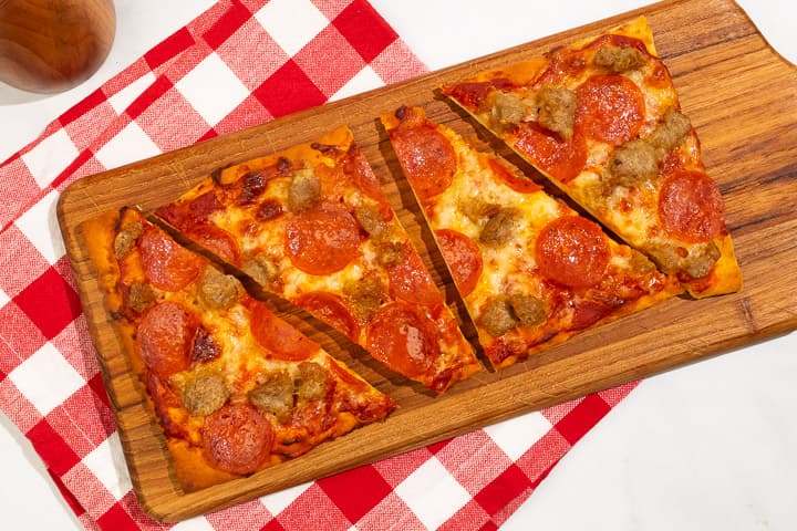 Sausage & Pepperoni Pizza